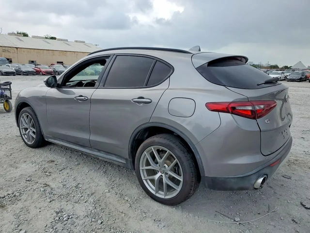 Alfa Romeo Stelvio SPORT - автомобили, коли, обяви за нови и употребявани 3