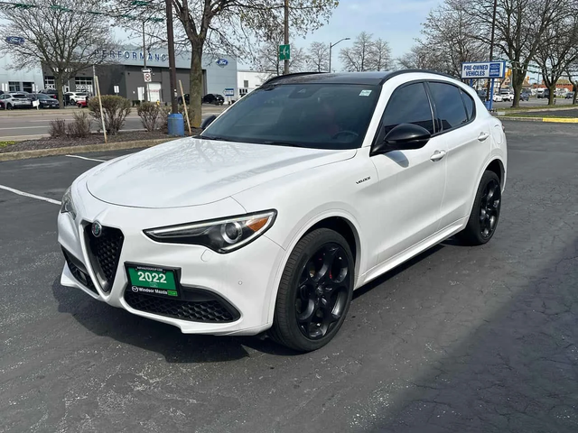 Alfa Romeo Stelvio * Veloce * 2 КЛЮЧА* ПОДГРЕВ* KEYLESS* PANO* - автомобили, коли, обяви за нови и употребявани 0