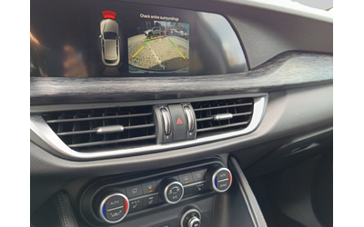 Alfa Romeo Stelvio - автомобили, коли, обяви за нови и употребявани 10
