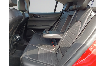 Alfa Romeo Stelvio - автомобили, коли, обяви за нови и употребявани 14