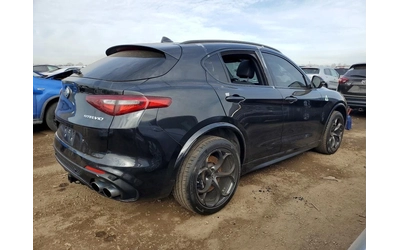 alfa-romeo-stelvio - 5