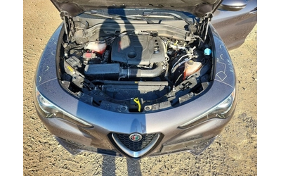 Alfa Romeo Stelvio TI| HARMAN&KARDON| DISTRONIC| ПАНО| - автомобили, коли, обяви за нови и употребявани 11