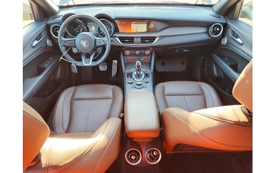 Alfa Romeo Stelvio TI| HARMAN&KARDON| DISTRONIC| ПАНО| - автомобили, коли, обяви за нови и употребявани 7