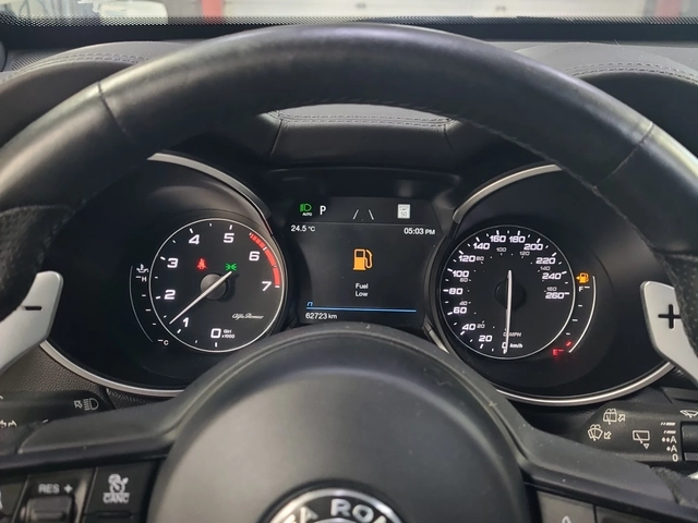 Alfa Romeo Stelvio Veloce * ПАНОРАМА * 2 КЛЮЧА * СЕРВИЗНА ИСТ - автомобили, коли, обяви за нови и употребявани 12