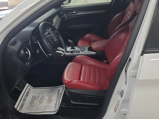 Alfa Romeo Stelvio Veloce * ПАНОРАМА * 2 КЛЮЧА * СЕРВИЗНА ИСТ - автомобили, коли, обяви за нови и употребявани 9