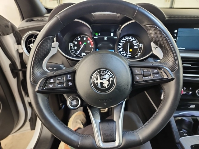 Alfa Romeo Stelvio VELOCE 2.0T * * CARFAX * * АВТО КРЕДИТ * * - автомобили, коли, обяви за нови и употребявани 6
