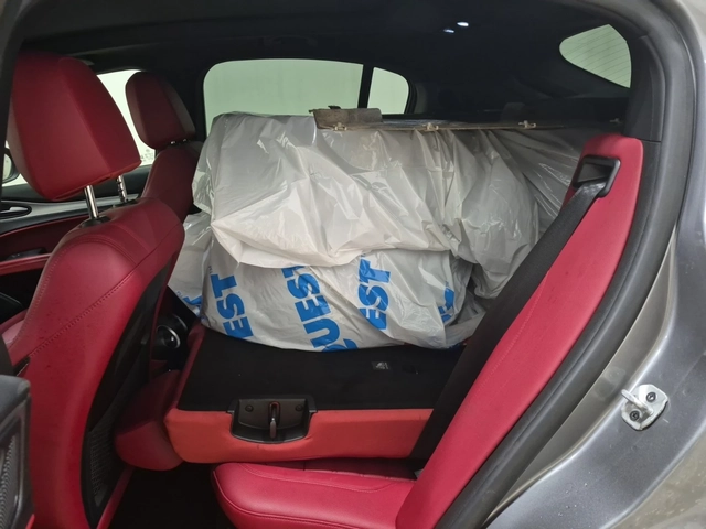 Alfa Romeo Stelvio TI SPORT 2.0T * * CARFAX * * АВТО КРЕДИТ * * - автомобили, коли, обяви за нови и употребявани 10