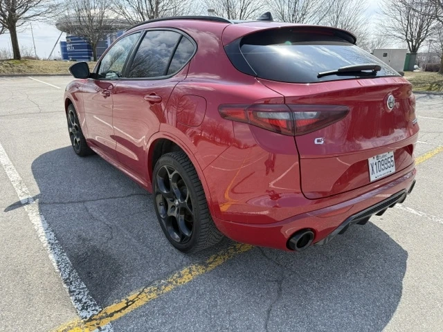 Alfa Romeo Stelvio Veloce * ПАНОРАМА * 2 КЛЮЧА * СЕРВИЗНА ИСТ - автомобили, коли, обяви за нови и употребявани 4