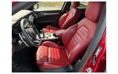 Alfa Romeo Stelvio Veloce * ПАНОРАМА * 2 КЛЮЧА * СЕРВИЗНА ИСТ - автомобили, коли, обяви за нови и употребявани 9