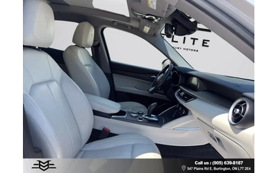 Alfa Romeo Stelvio Romeo Stelvio - автомобили, коли, обяви за нови и употребявани 10