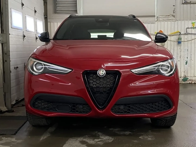 Alfa Romeo Stelvio - автомобили, коли, обяви за нови и употребявани 1
