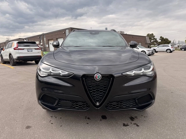 Alfa Romeo Stelvio COMPETEZIONE PACKAGE* AWD* - автомобили, коли, обяви за нови и употребявани 5