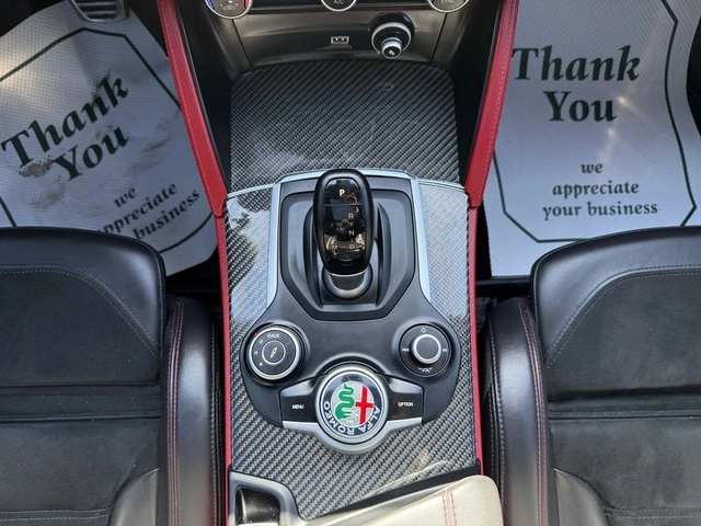 Alfa Romeo Stelvio QUADRIFOGLIO AWD CARBON - автомобили, коли, обяви за нови и употребявани 11