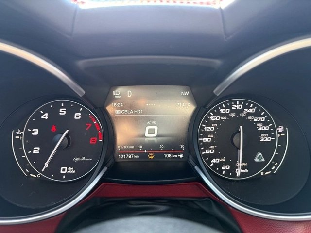Alfa Romeo Stelvio QUADRIFOGLIO AWD CARBON - автомобили, коли, обяви за нови и употребявани 9