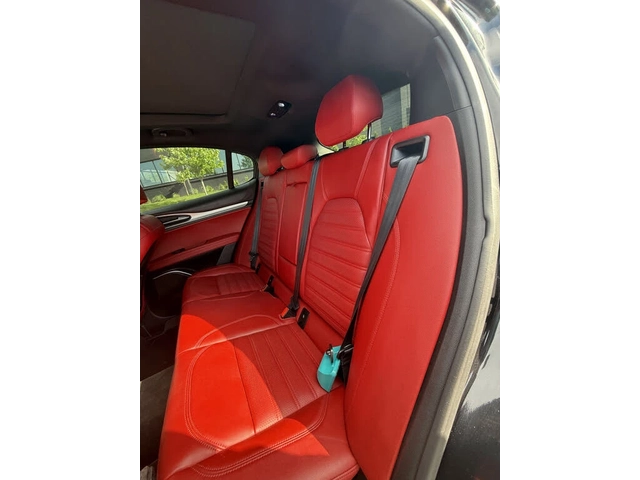 Alfa Romeo Stelvio Ti AWD* HARMAN KARDON* DISTRONIC* PANORAMA* - автомобили, коли, обяви за нови и употребявани 9