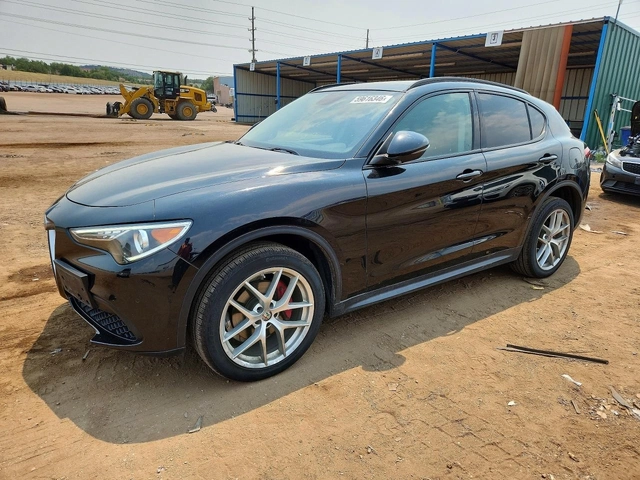 Alfa Romeo Stelvio Sport* AWD* HARMAN* KARDON* ПОДГРЕВ* КАМЕРА* - автомобили, коли, обяви за нови и употребявани 0