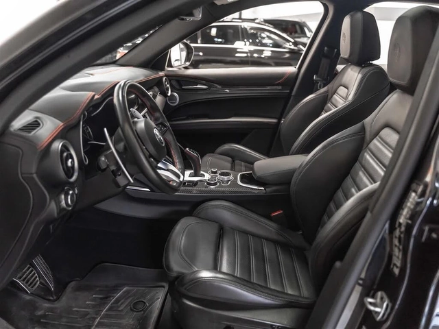 Alfa Romeo Stelvio Estrema AWD/PANOROOF/DRIVE-ASSISTS/PREMIUM - автомобили, коли, обяви за нови и употребявани 5