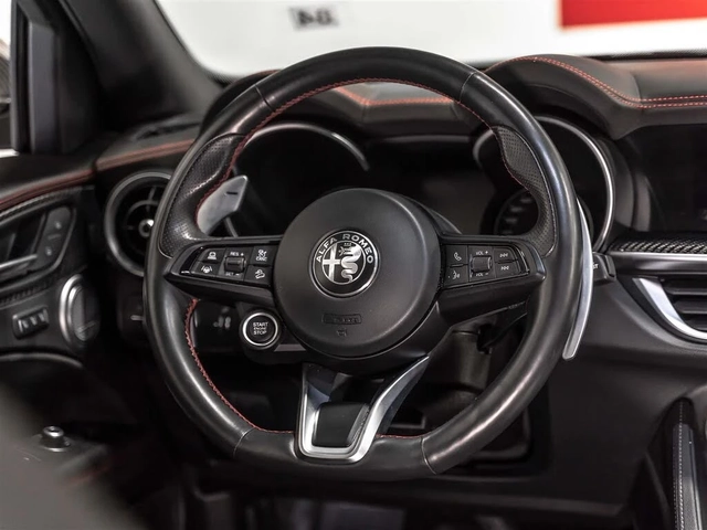 Alfa Romeo Stelvio Estrema AWD/PANOROOF/DRIVE-ASSISTS/PREMIUM - автомобили, коли, обяви за нови и употребявани 6
