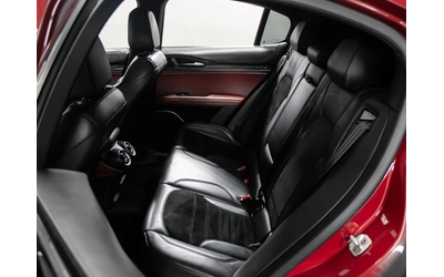 Alfa Romeo Stelvio Quadrifoglio AWD - автомобили, коли, обяви за нови и употребявани 9