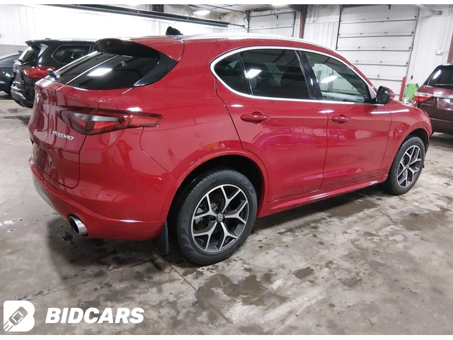 Alfa Romeo Stelvio Stelvio Ti AWD - автомобили, коли, обяви за нови и употребявани 3