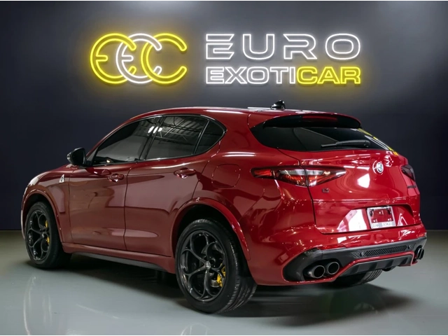 Alfa Romeo Stelvio Quadrifoglio AWD - автомобили, коли, обяви за нови и употребявани 3