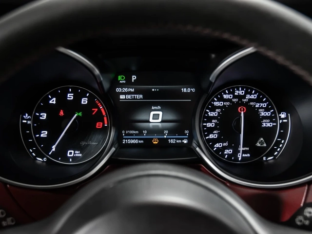 Alfa Romeo Stelvio Quadrifoglio AWD - автомобили, коли, обяви за нови и употребявани 6