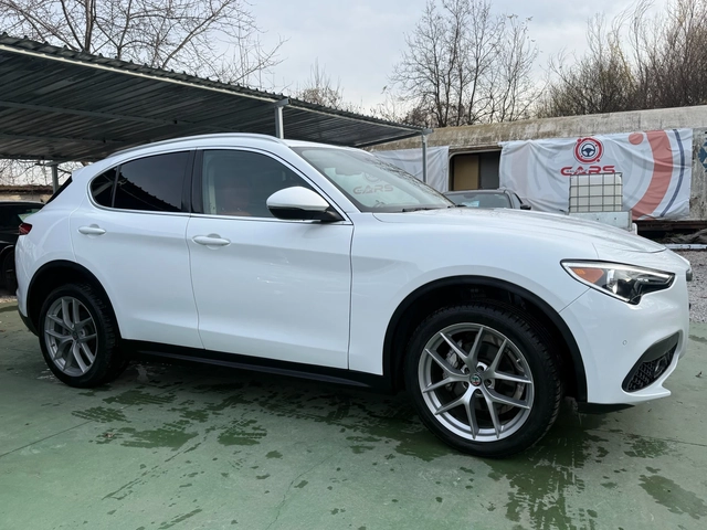 Alfa Romeo Stelvio TI AWD - автомобили, коли, обяви за нови и употребявани 2