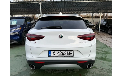alfa-romeo-stelvio - 4
