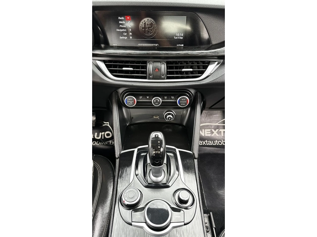 Alfa Romeo Stelvio Q4 2.2D 209HP LANE ASSIST BLIND SPOT EU6B - автомобили, коли, обяви за нови и употребявани 9