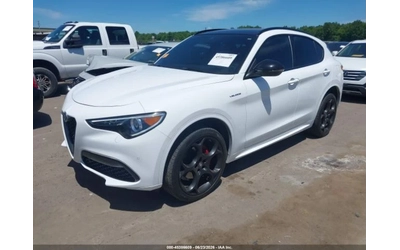 alfa-romeo-stelvio - 1