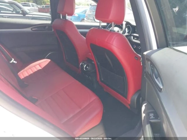 Alfa Romeo Stelvio VELOCE - автомобили, коли, обяви за нови и употребявани 7