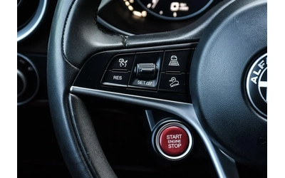 Alfa Romeo Stelvio Q4* Pano* H/K* - автомобили, коли, обяви за нови и употребявани 12