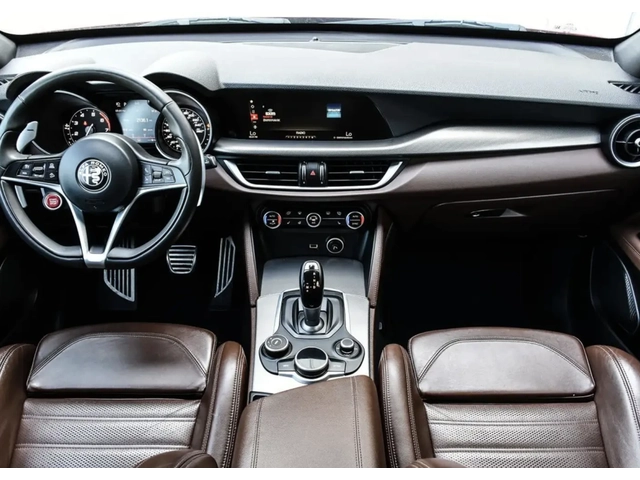 Alfa Romeo Stelvio Q4* Pano* H/K* - автомобили, коли, обяви за нови и употребявани 13