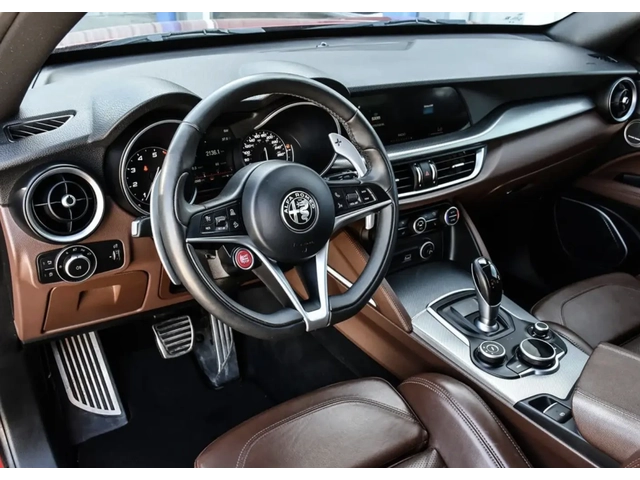 Alfa Romeo Stelvio Q4* Pano* H/K* - автомобили, коли, обяви за нови и употребявани 5