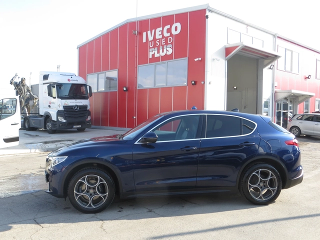 Alfa Romeo Stelvio 2, 2 VELOCE - автомобили, коли, обяви за нови и употребявани 1