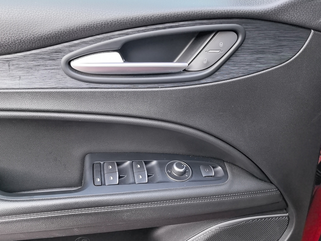 Alfa Romeo Stelvio Business - автомобили, коли, обяви за нови и употребявани 13