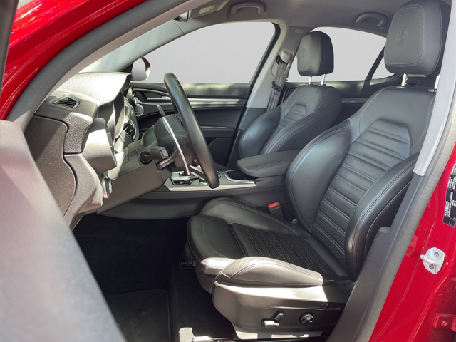 Alfa Romeo Stelvio VELOCE 2.0 Petrol 280 hp AT8 Q4 - автомобили, коли, обяви за нови и употребявани 8