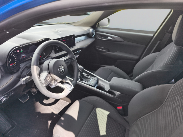 Alfa Romeo Tonale SPRINT 1.5 e-Hybrid 48V Petrol 160 hp 7-DCT - автомобили, коли, обяви за нови и употребявани 8