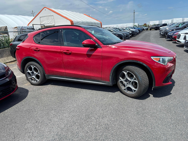 ALFA STELVIO 2.0L 4cyl AWD - автомобили, коли, обяви за нови и употребявани 2