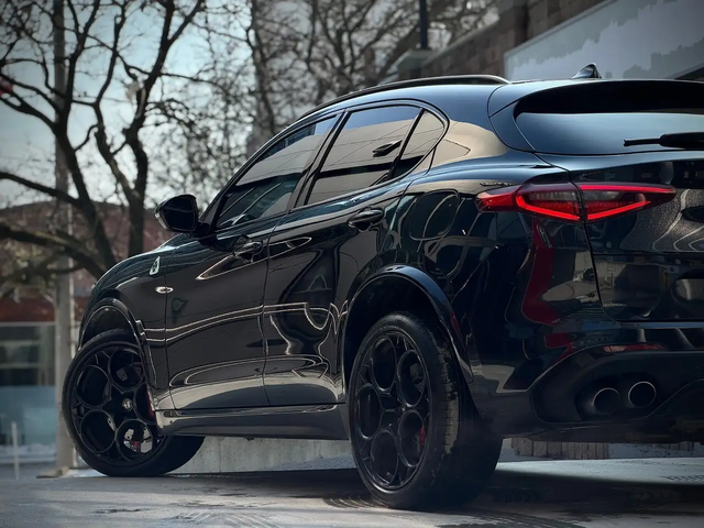 Alfa Stelvio 505hp|One Owner|Low Mileage|Clean Carfax Quadrifog All Wheel Drive - автомобили, коли, обяви за нови и употребявани 10