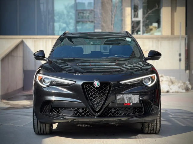 Alfa Stelvio 505hp|One Owner|Low Mileage|Clean Carfax Quadrifog All Wheel Drive - автомобили, коли, обяви за нови и употребявани 2