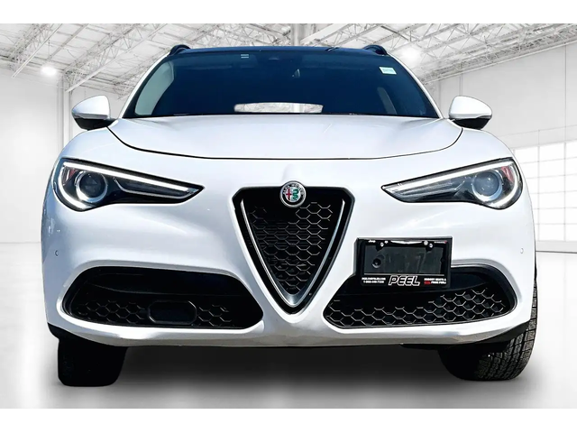 Alfa Stelvio Sport |Heated Leather |Panoroof |SafetyTech |AWD All Wheel Drive - автомобили, коли, обяви за нови и употребявани 2