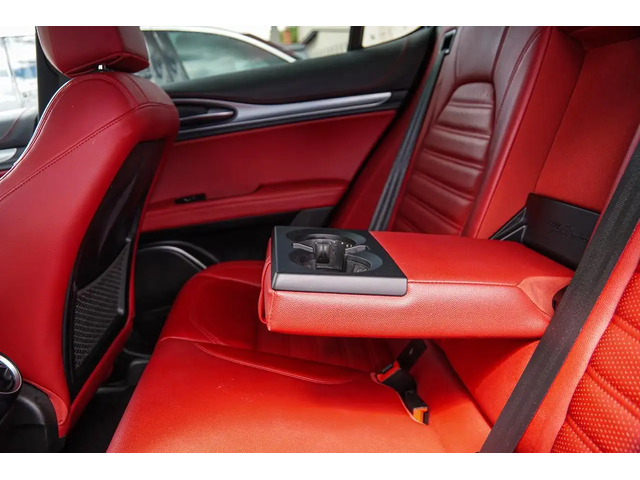 Alfa Stelvio Ti Sport |AWD|ONE OWNER|BSM|NAVI|PANO|RED INT All Wheel Drive - автомобили, коли, обяви за нови и употребявани 14