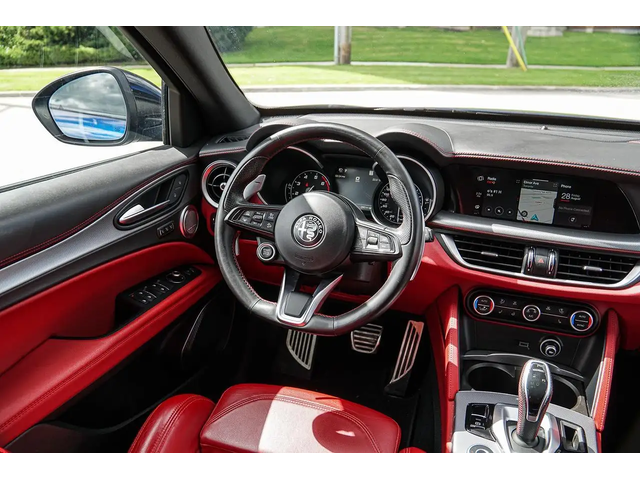 Alfa Stelvio Ti Sport |AWD|ONE OWNER|BSM|NAVI|PANO|RED INT All Wheel Drive - автомобили, коли, обяви за нови и употребявани 16
