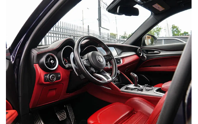 Alfa Stelvio Ti Sport |AWD|ONE OWNER|BSM|NAVI|PANO|RED INT All Wheel Drive - автомобили, коли, обяви за нови и употребявани 7