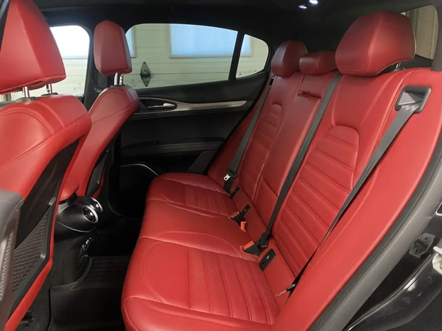 Alfa Stelvio Veloce **VÉHICULE CERTIFIÉ!!** All Wheel Drive - автомобили, коли, обяви за нови и употребявани 17