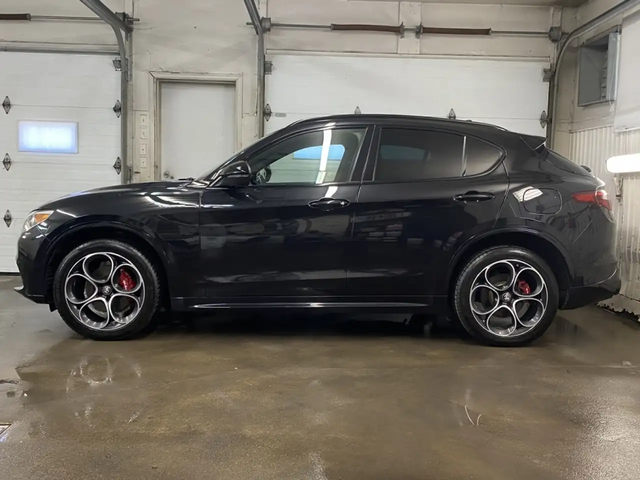 Alfa Stelvio Veloce **VÉHICULE CERTIFIÉ!!** All Wheel Drive - автомобили, коли, обяви за нови и употребявани 3