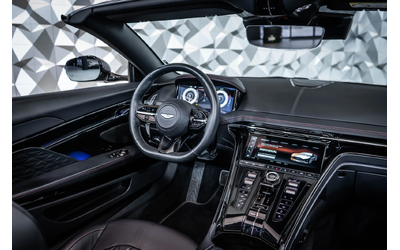   DB12 Volante Aluminite Silver - автомобили, коли, обяви за нови и употребявани 14