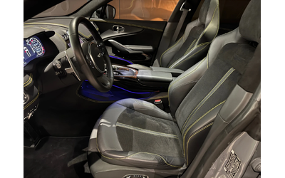 aston-martin-dbx - 5