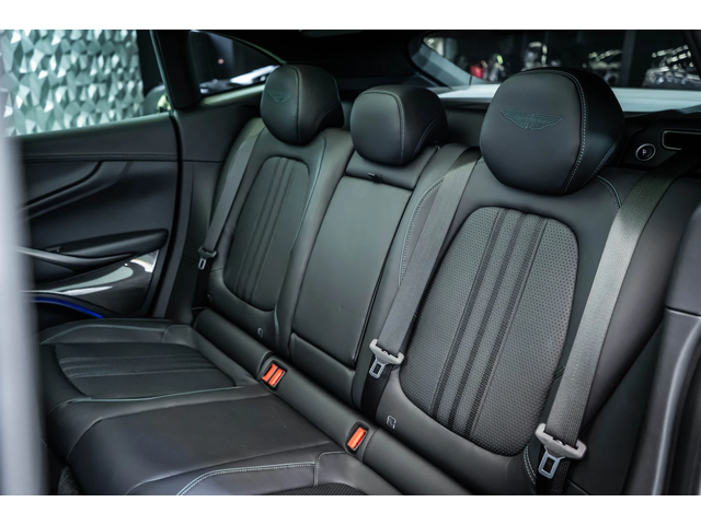   707* Carbon* Bowers&Wilkins* Лизинг - автомобили, коли, обяви за нови и употребявани 15